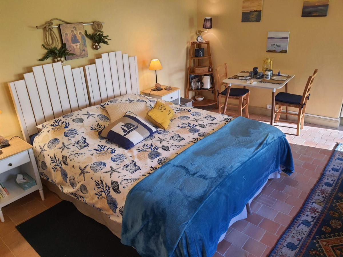 Ty La Source Bed & Breakfast Plestin-les-Greves Exterior photo